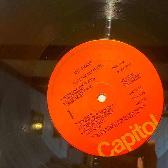 Dr. Hook. A Little Bit More Vinyl Record - Picture 3 of 4